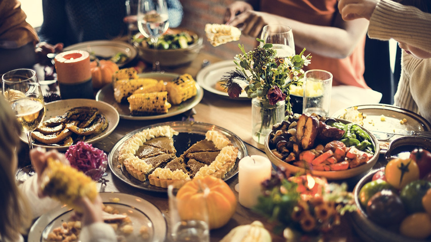 Histoire_La Porte-Dîner de famille_001.jpg